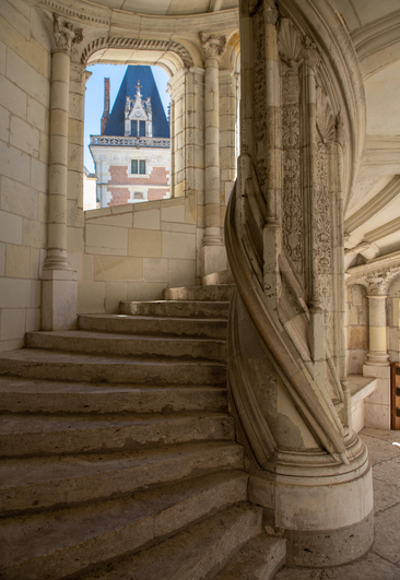 Escalier François Ier I Château royal de Blois © F. Christophe (9).jpg