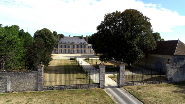 Château de Denainvilliers 